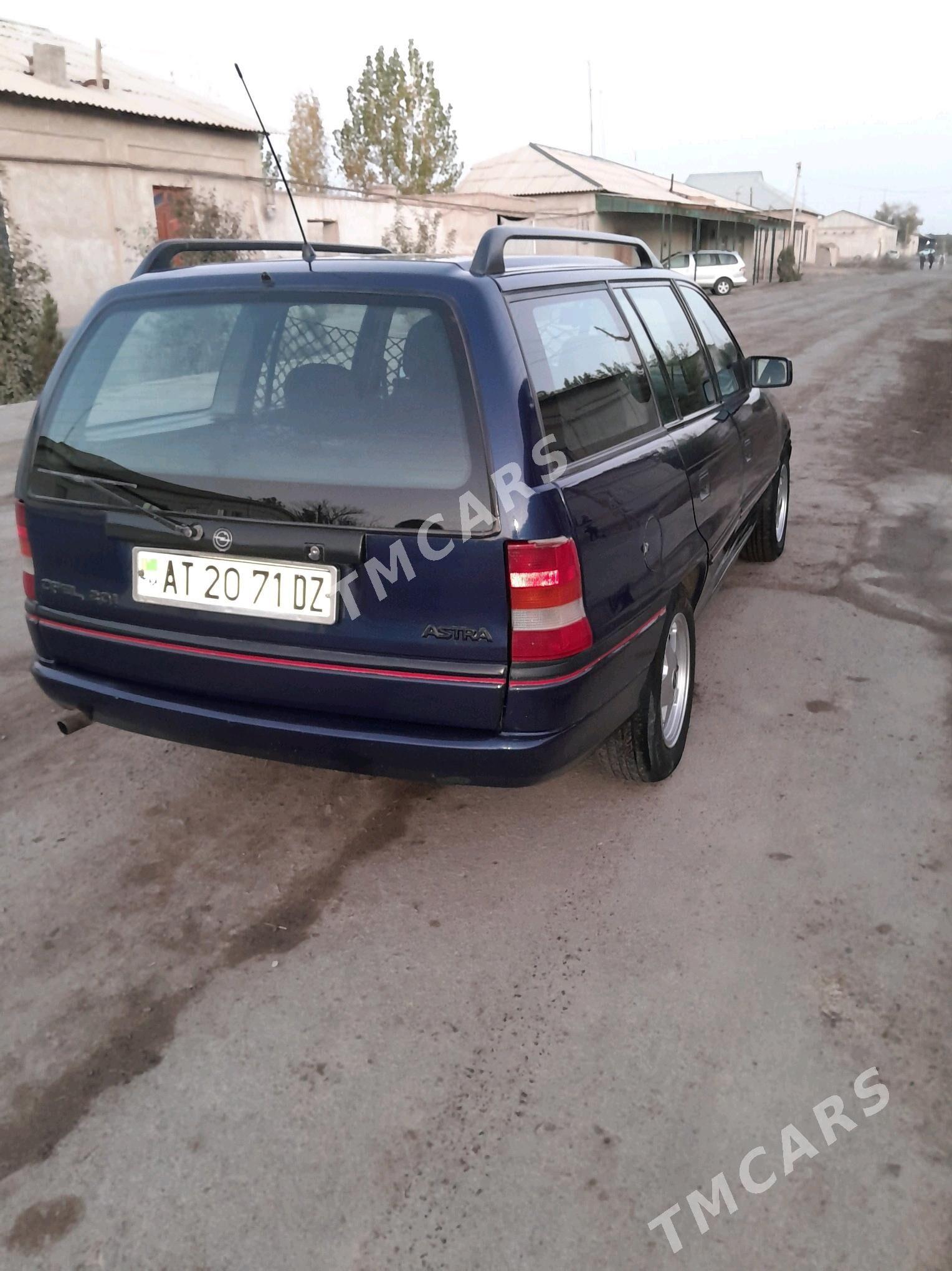 Opel Astra 1993 - 45 000 TMT - Şabat etr. - img 3