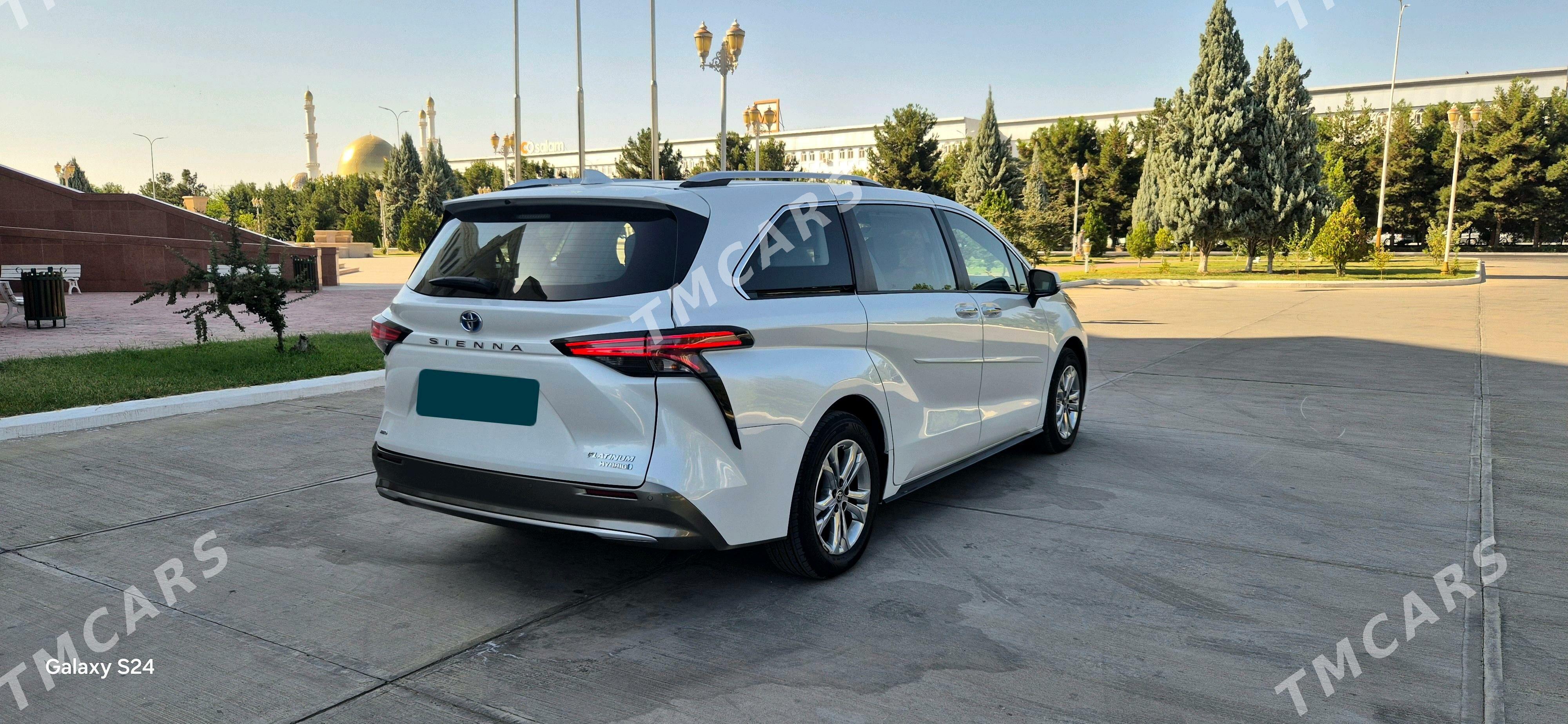 Toyota Sienna 2021 - 699 000 TMT - Мары - img 3