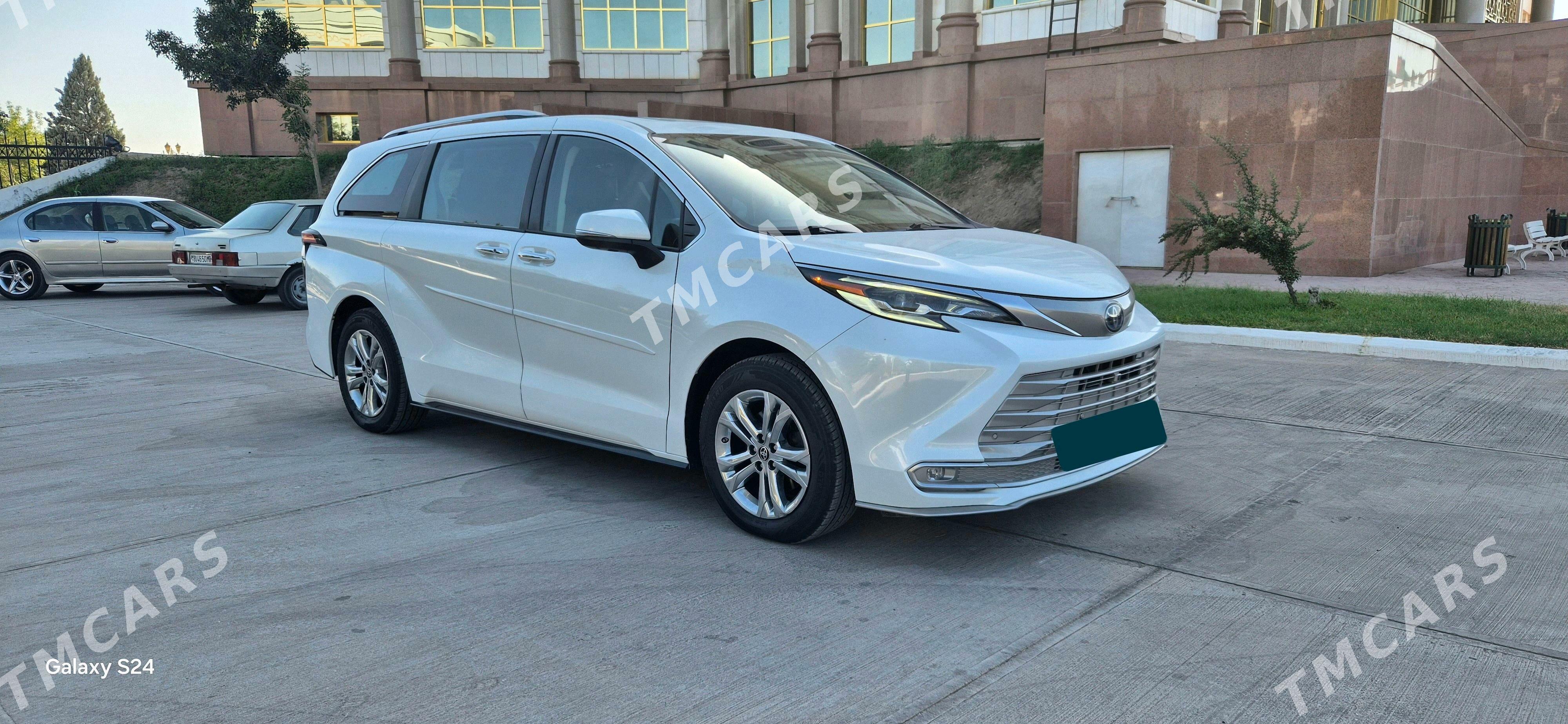Toyota Sienna 2021 - 699 000 TMT - Мары - img 2