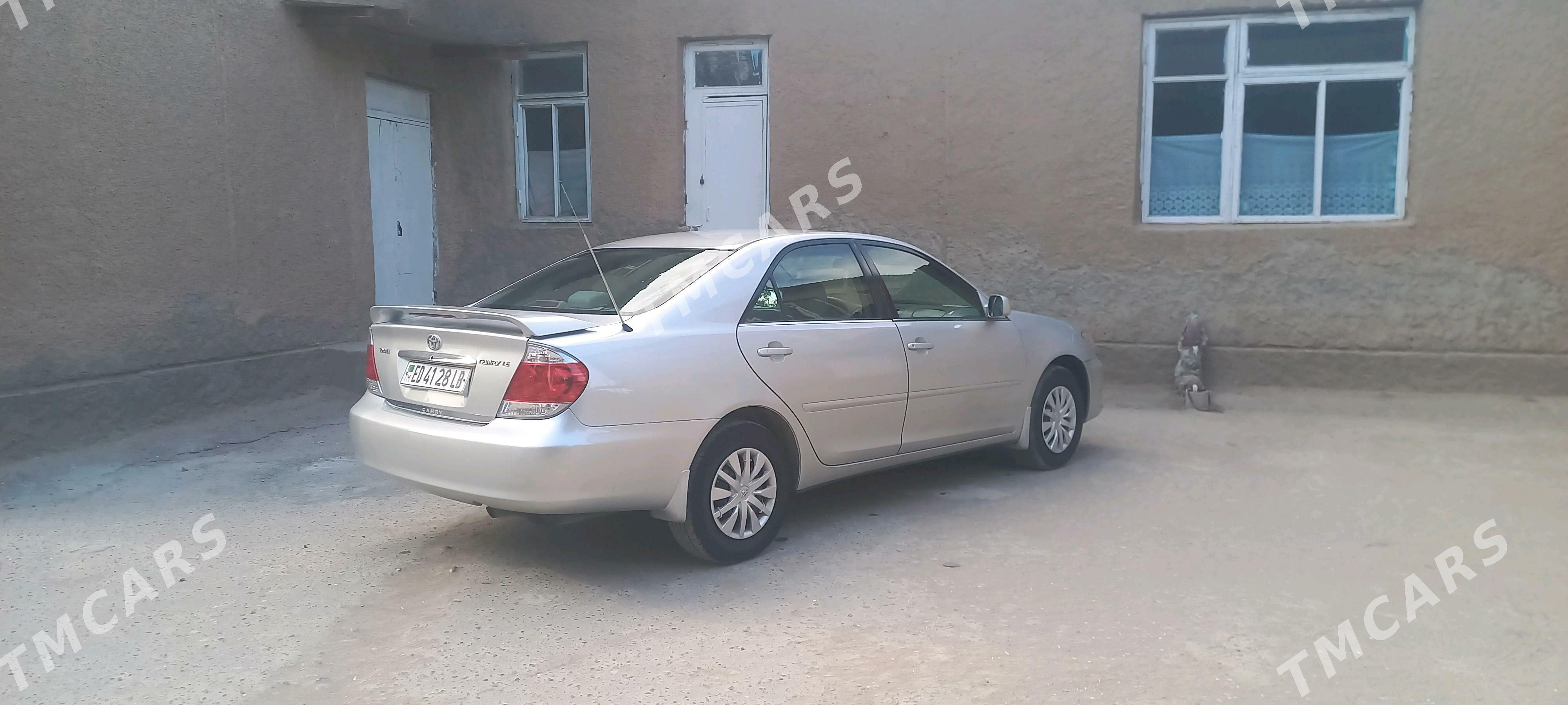 Toyota Camry 2004 - 160 000 TMT - Халач - img 2