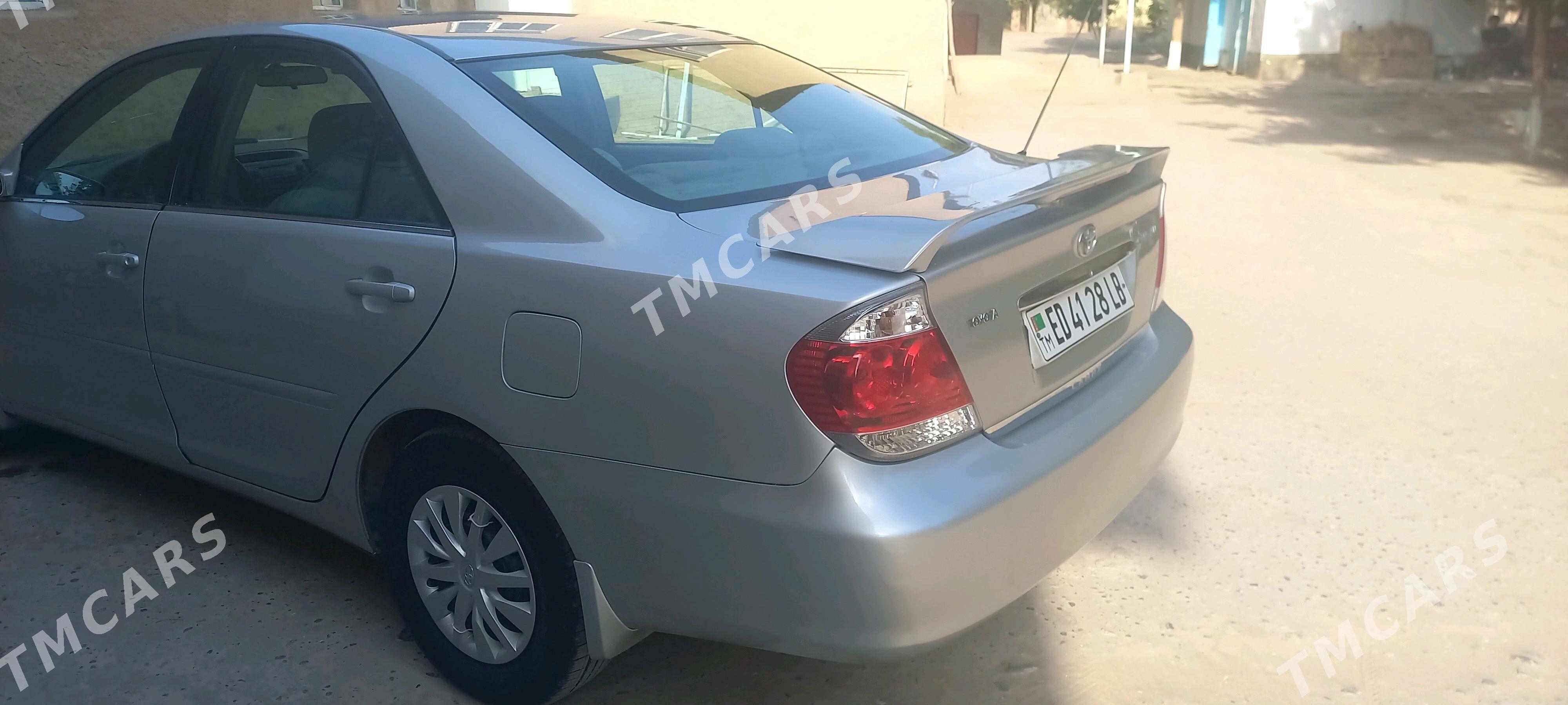 Toyota Camry 2004 - 160 000 TMT - Халач - img 3