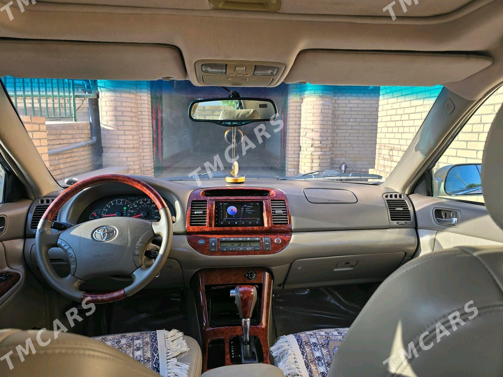 Toyota Camry 2005 - 195 000 TMT - Halaç - img 3