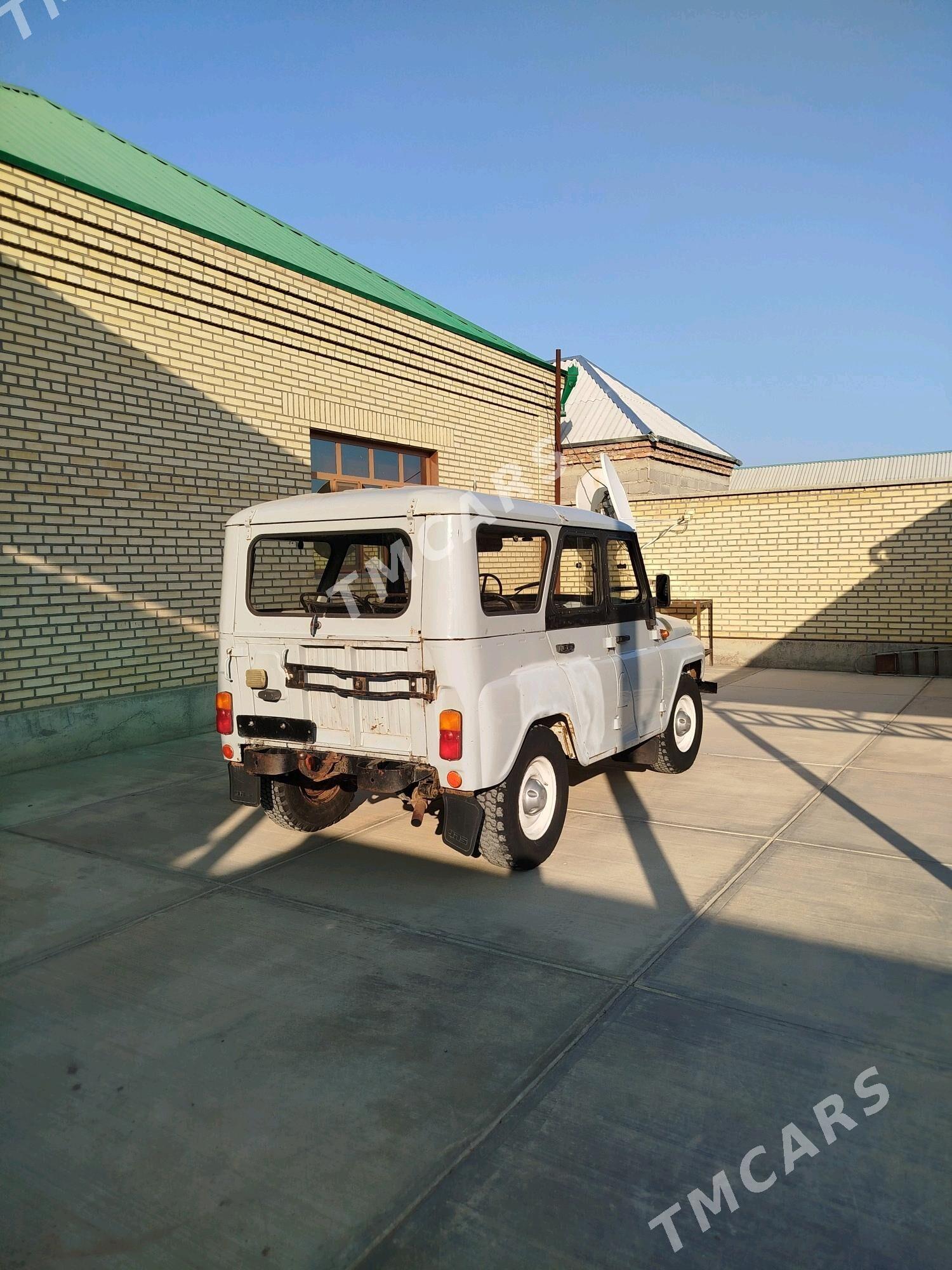 UAZ 469 2009 - 55 000 TMT - Bäherden - img 3