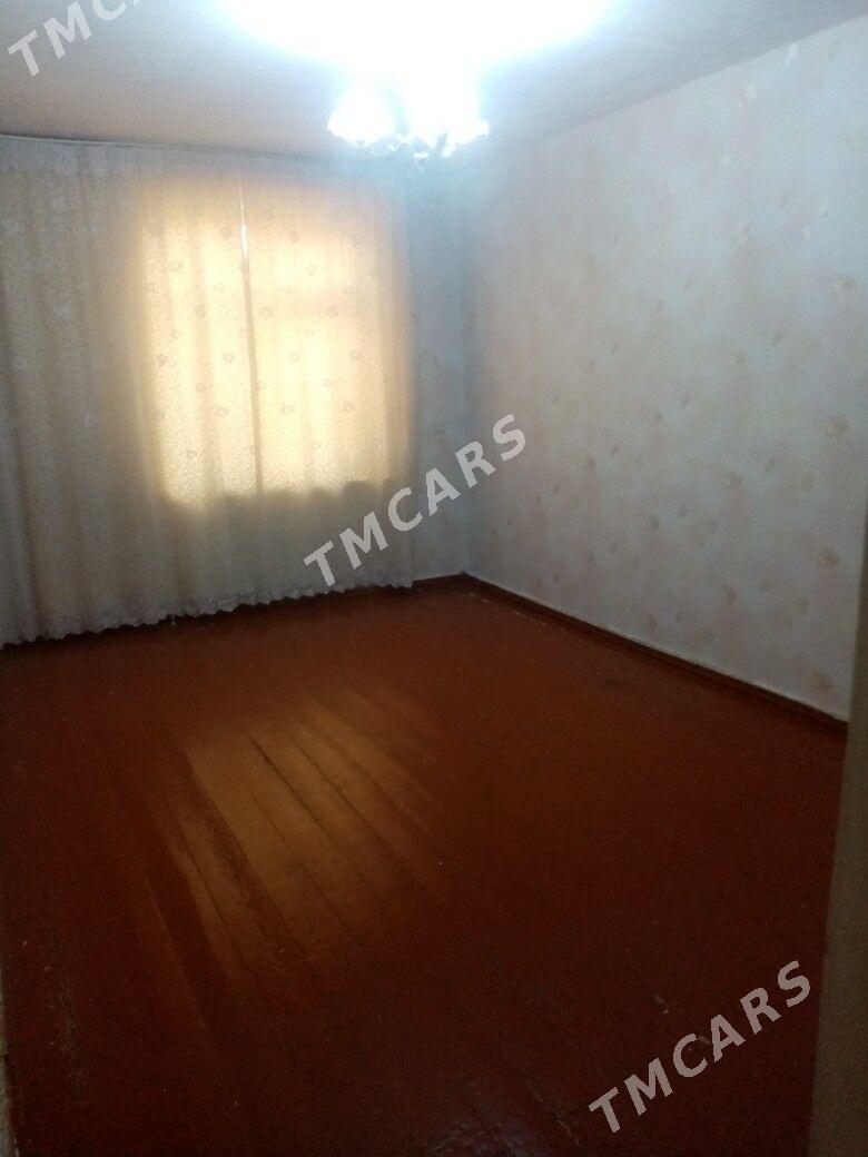 ПРОДАЁТСЯ 2 УХ КОМ - Türkmenabat - img 2