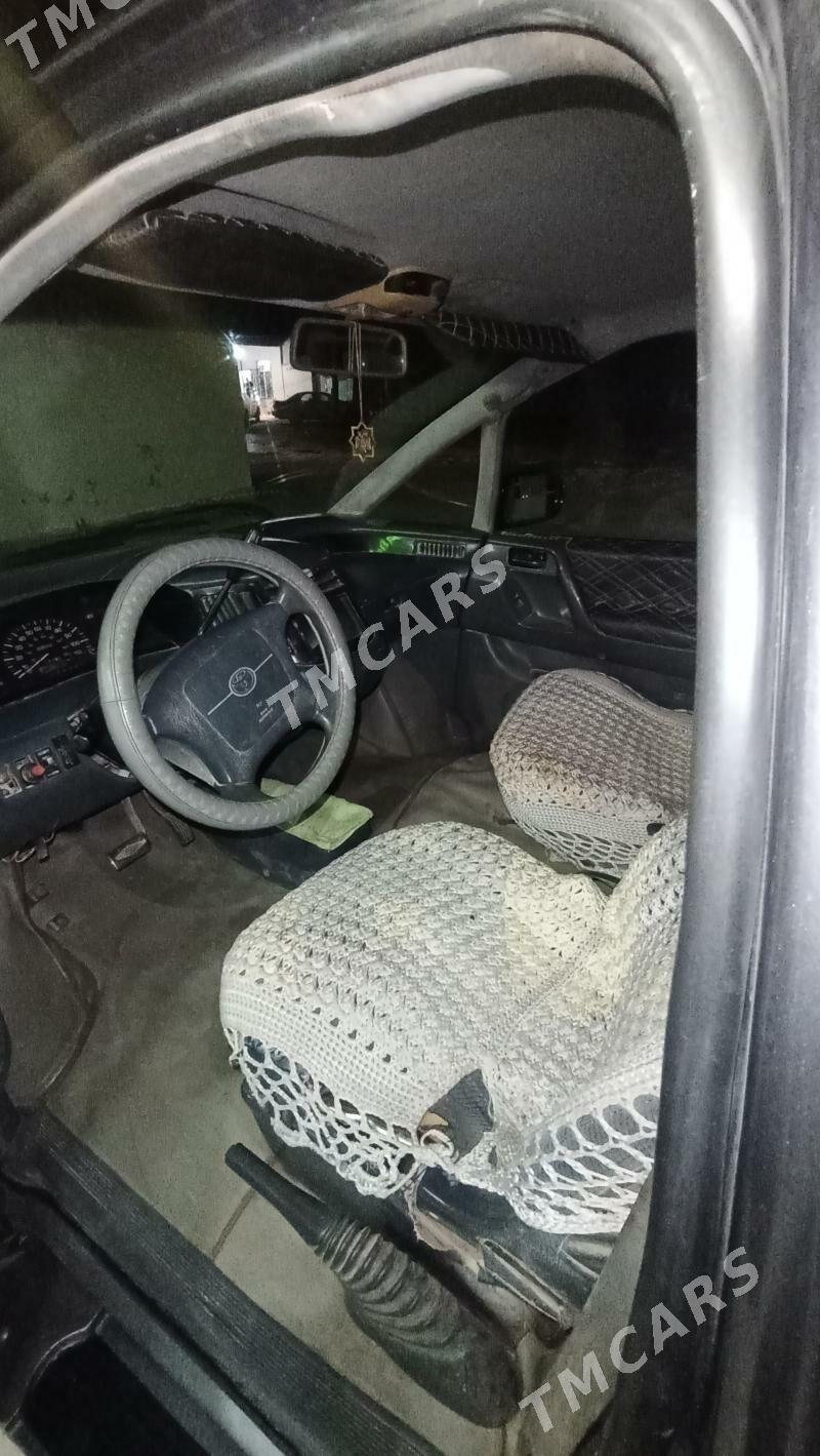 Toyota Previa 1992 - 60 000 TMT - Саят - img 5