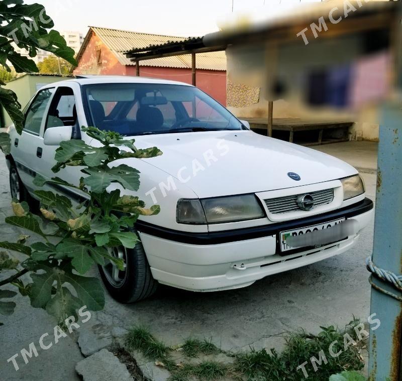Opel Vectra 1992 - 27 000 TMT - Кëши - img 3