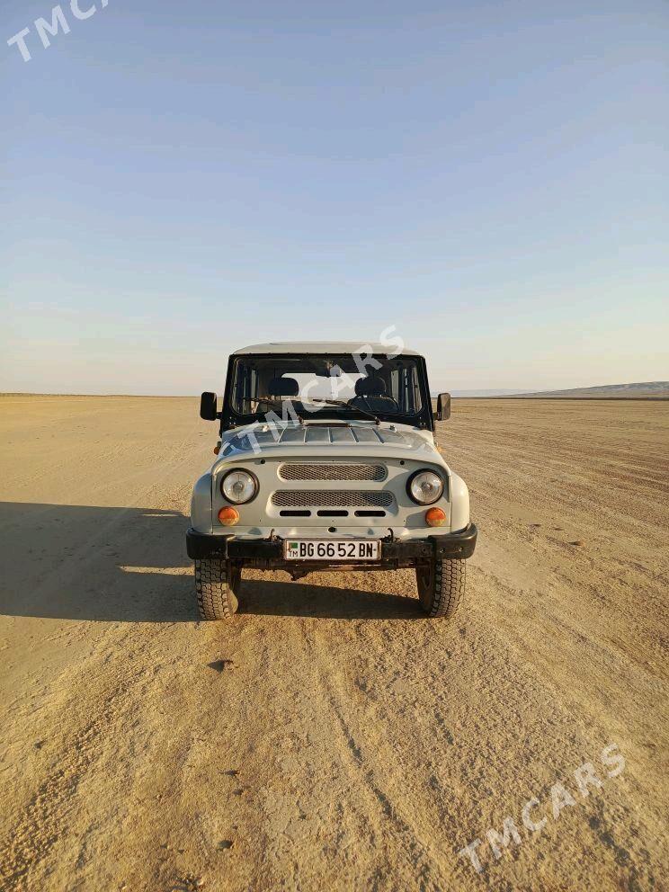 UAZ 469 2006 - 75 000 TMT - Балканабат - img 4