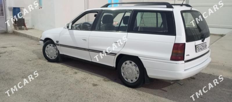 Opel Astra 1993 - 36 000 TMT - Кака - img 10