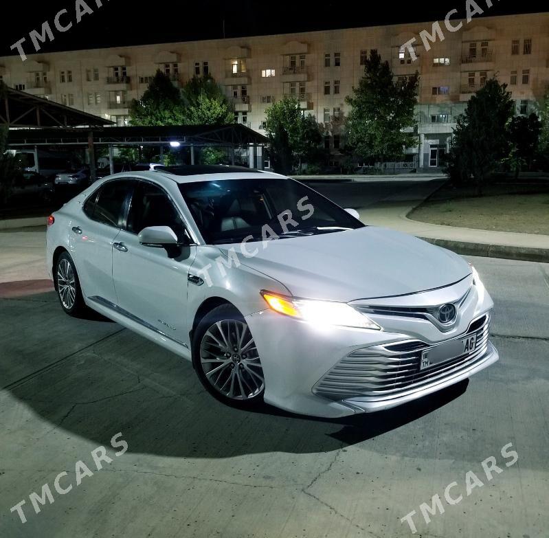Toyota Camry 2018 - 268 000 TMT - Кëши - img 2