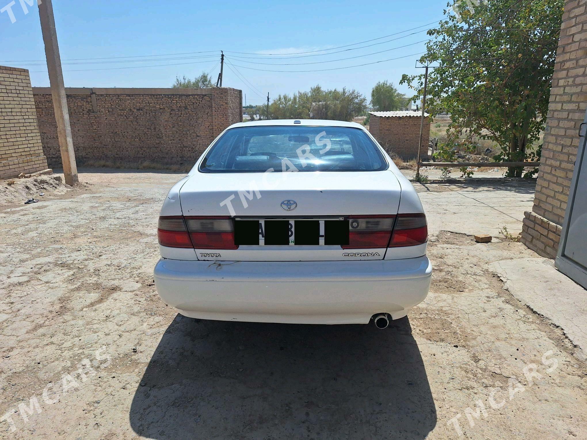Toyota Corona 1995 - 55 000 TMT - Халач - img 2