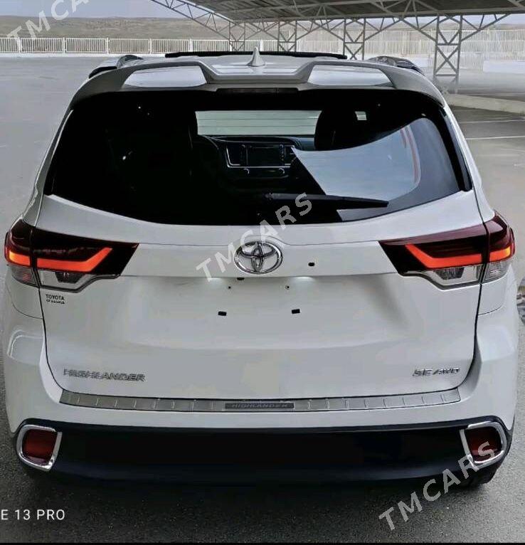 Toyota Highlander 2019 - 420 000 TMT - Ашхабад - img 6