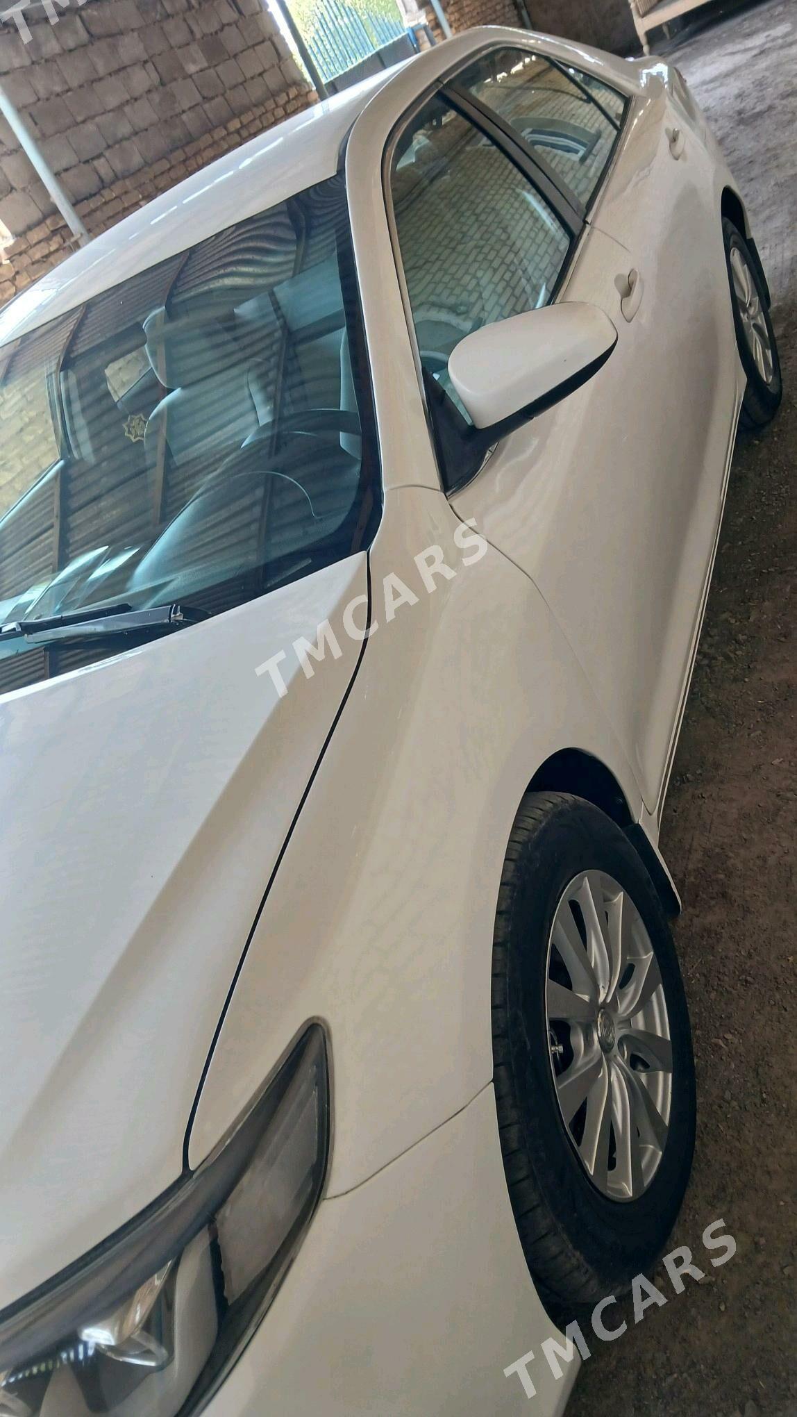 Toyota Camry 2011 - 160 000 TMT - Гурбансолтан Едже - img 3