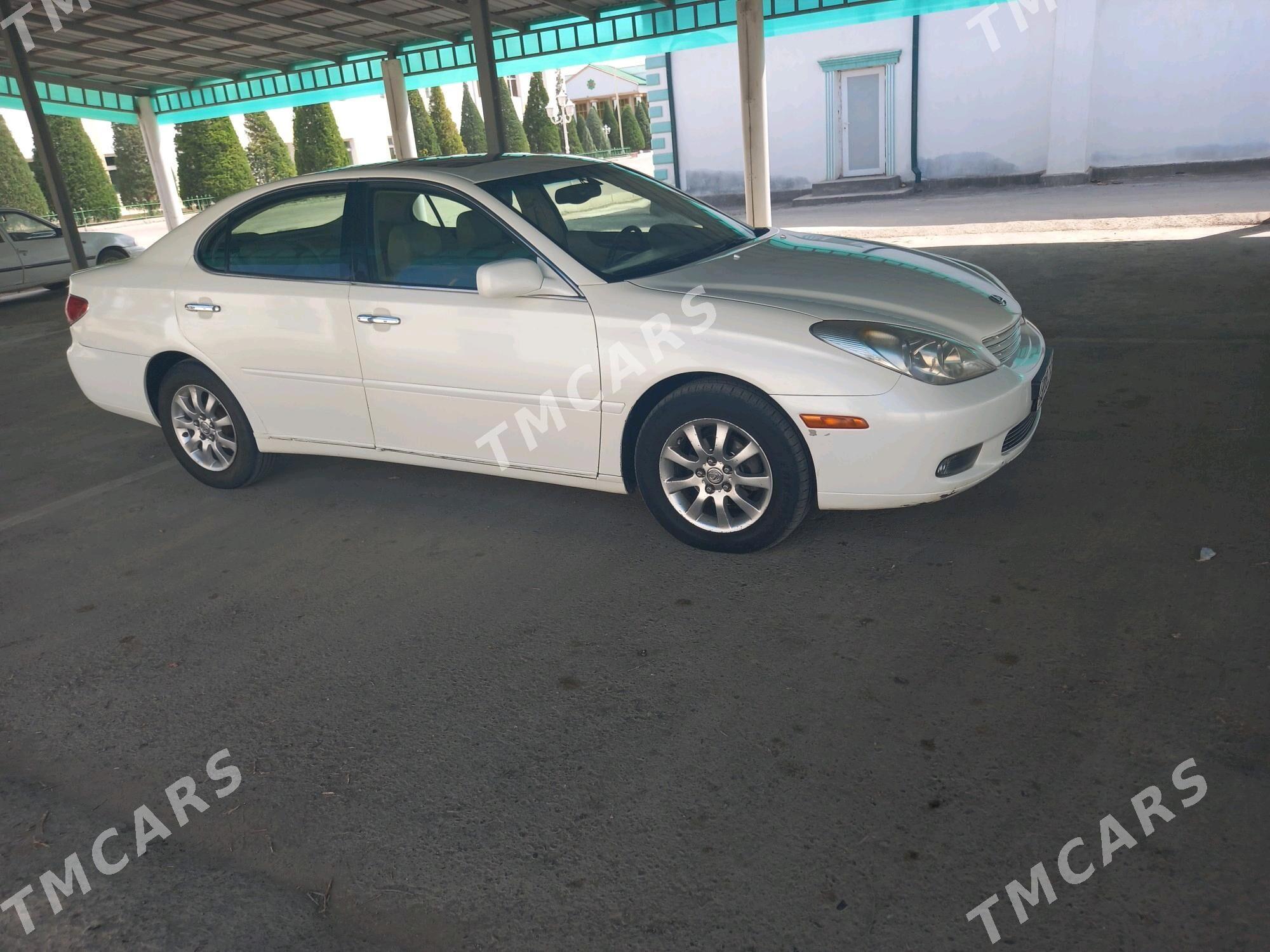 Lexus ES 300 2002 - 167 000 TMT - Дашогуз - img 3