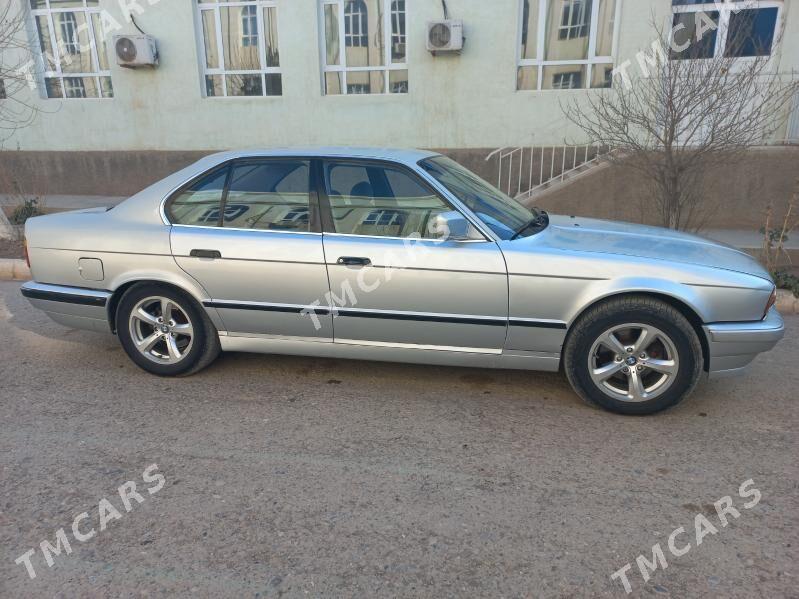 BMW 535 1990 - 35 000 TMT - Теджен - img 5