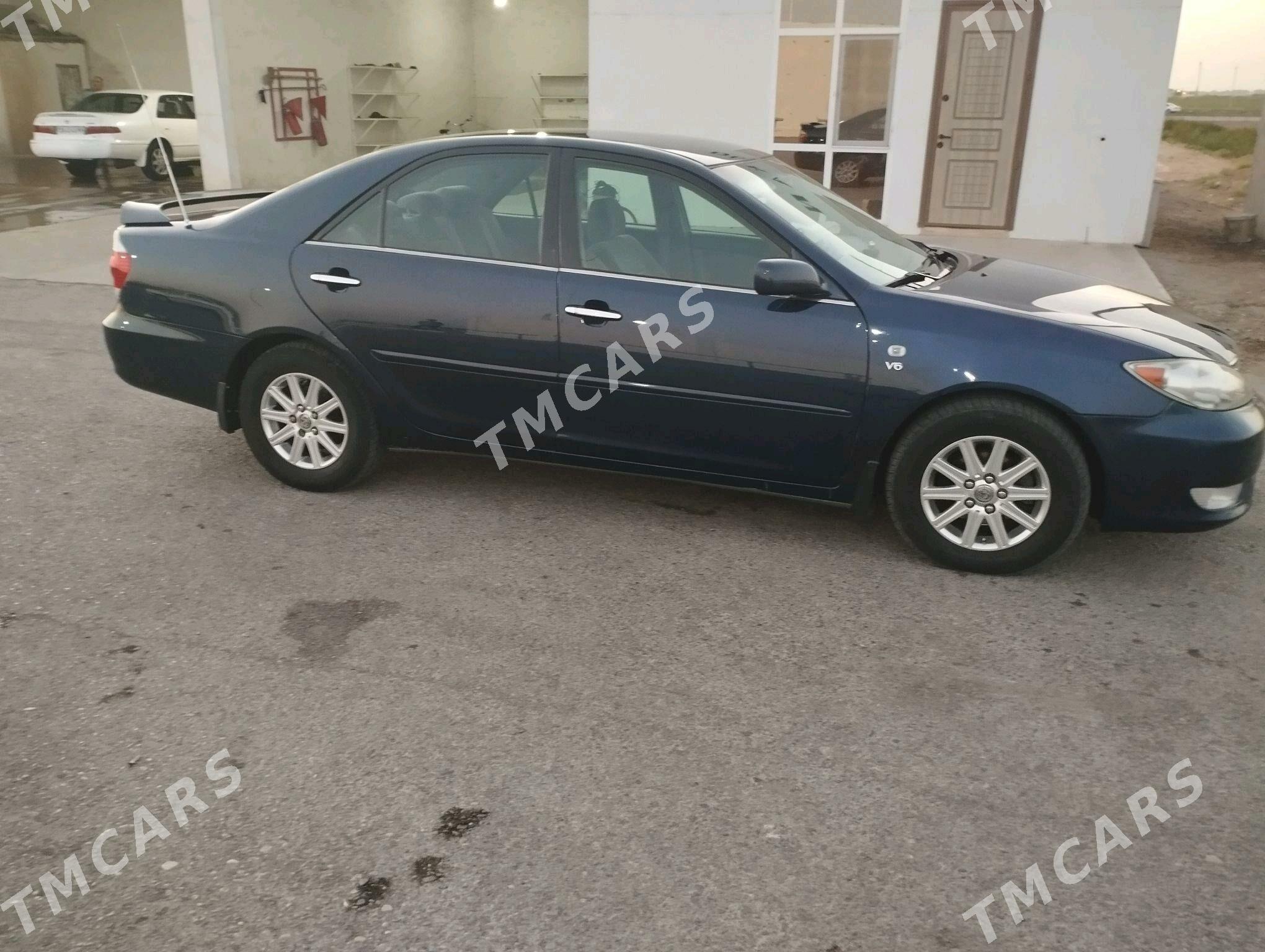 Toyota Camry 2005 - 185 000 TMT - Байрамали - img 5