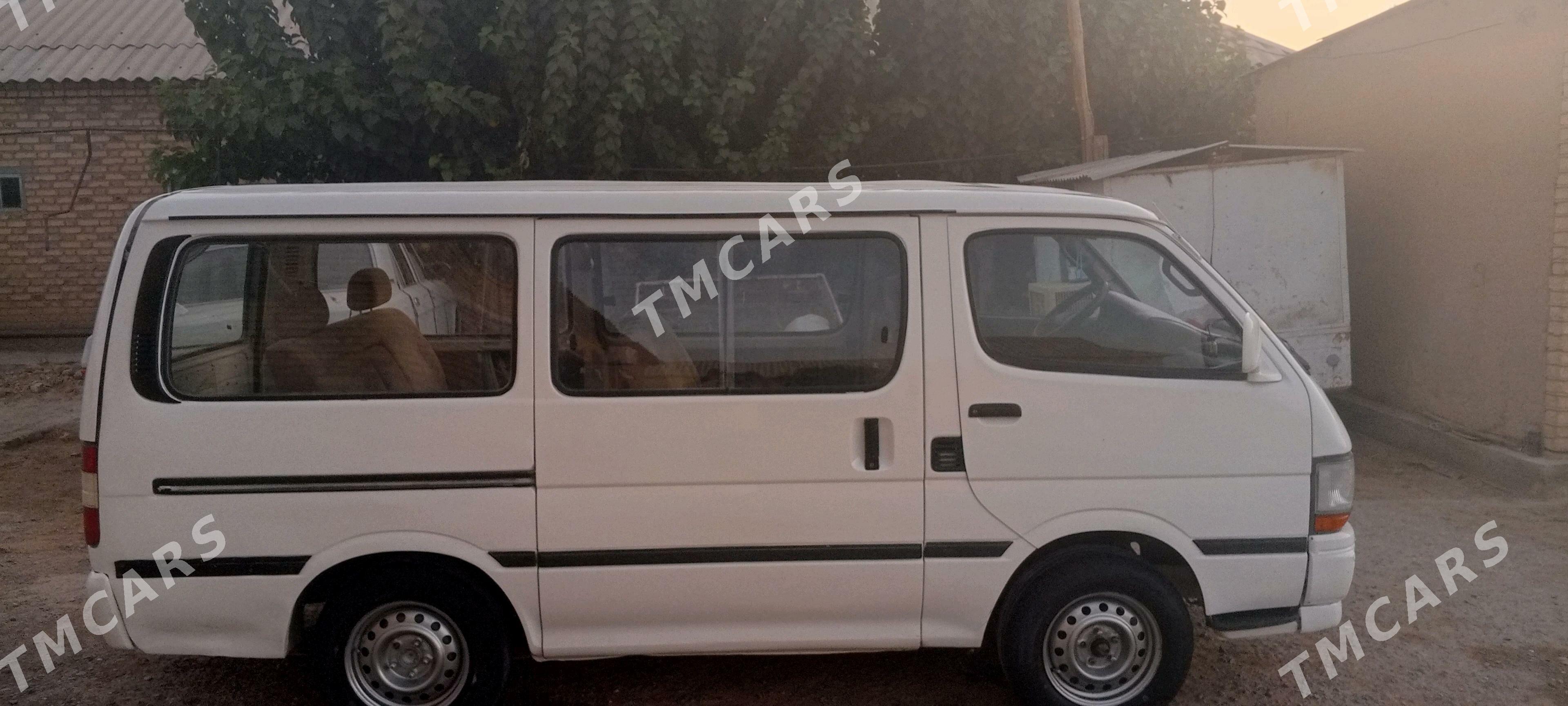 Toyota Hiace 1995 - 75 000 TMT - Мургап - img 4