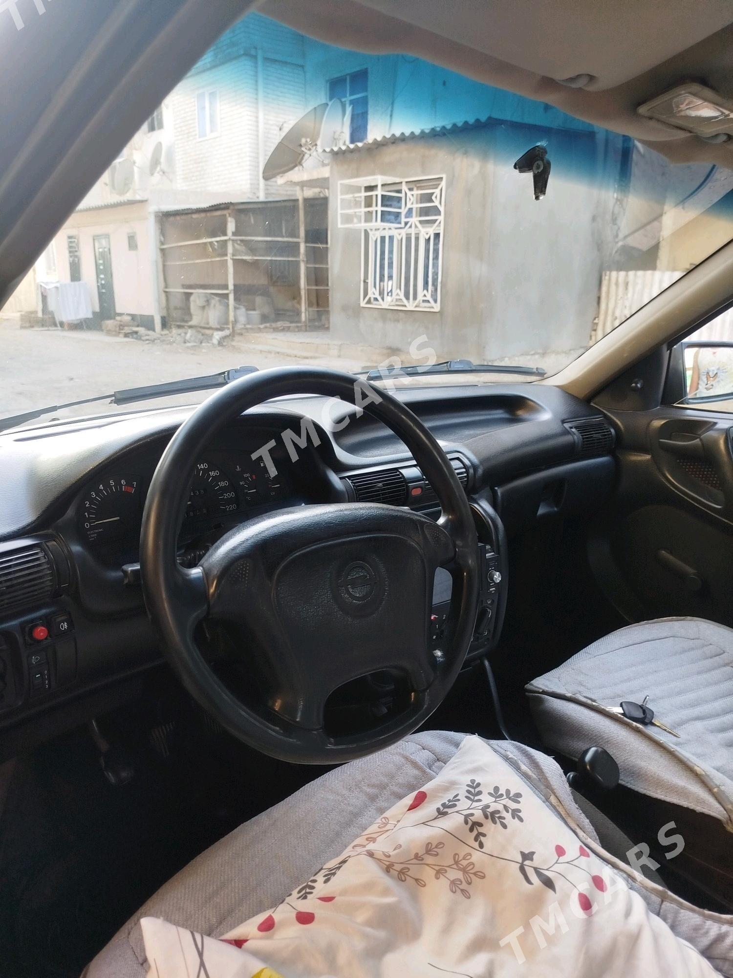 Opel Astra 1993 - 40 000 TMT - Мары - img 4