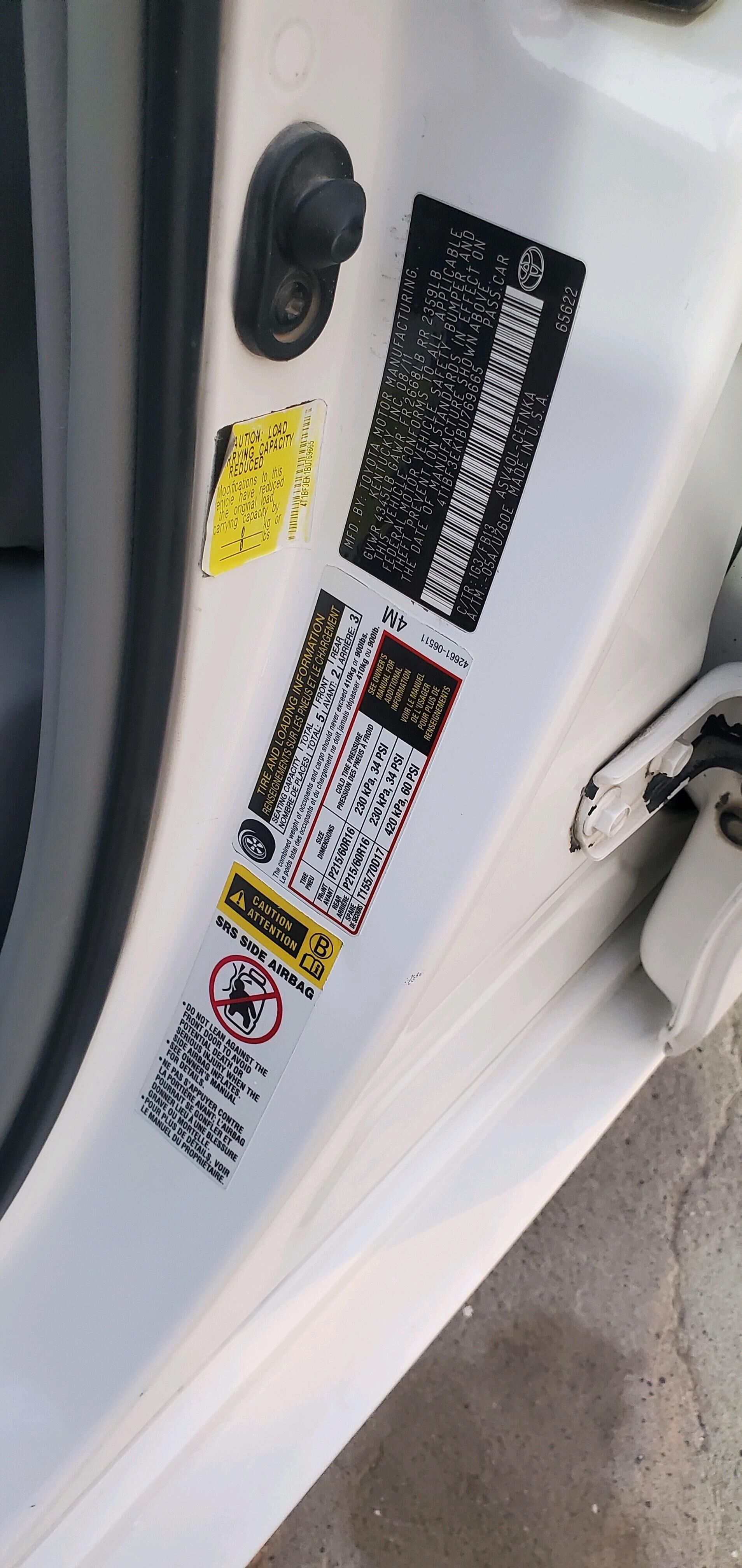 Toyota Camry 2011 - 170 000 TMT - Bäherden - img 8