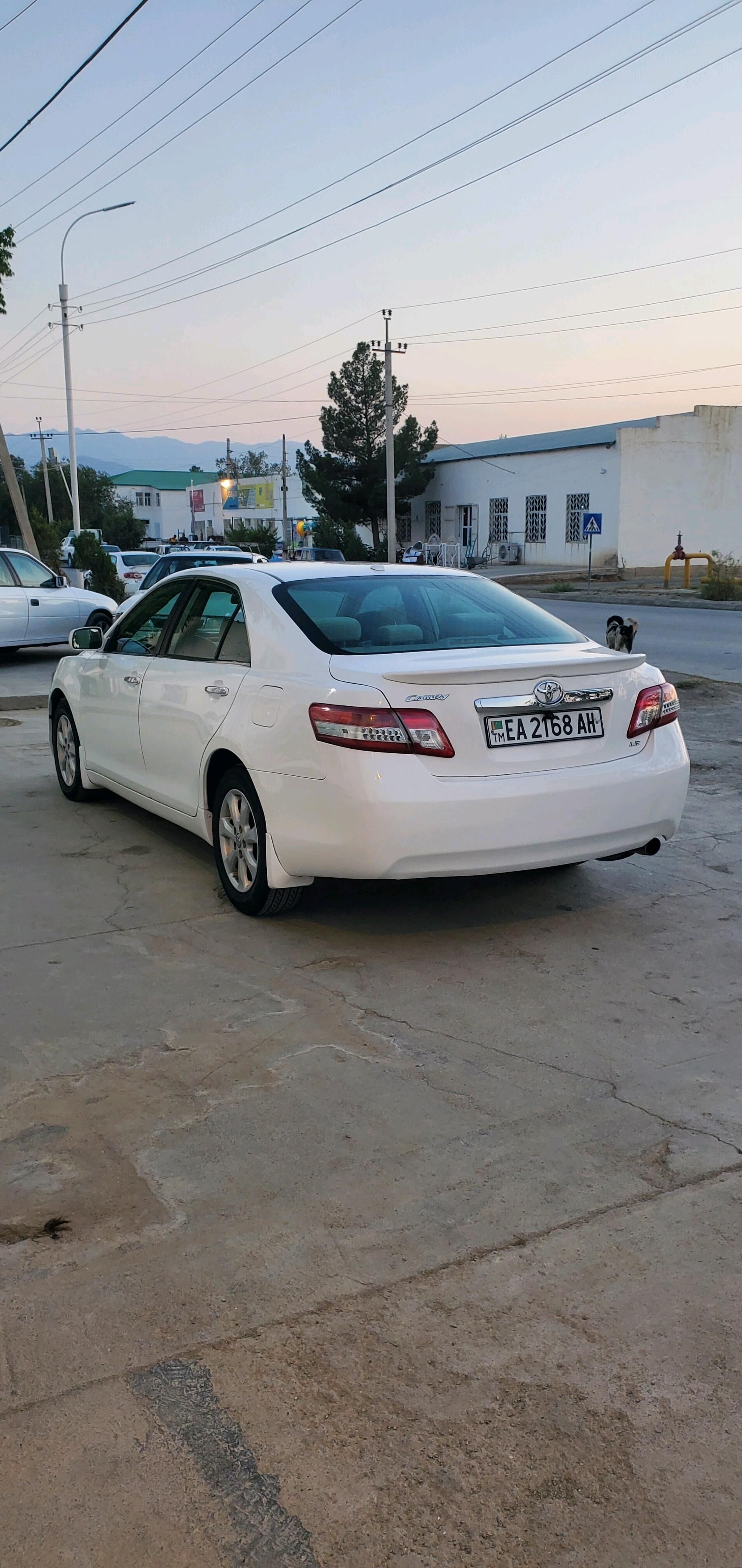 Toyota Camry 2011 - 170 000 TMT - Bäherden - img 4