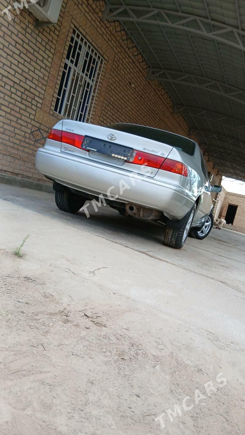 Toyota Camry 2000 - 165 000 TMT - Daşoguz - img 5