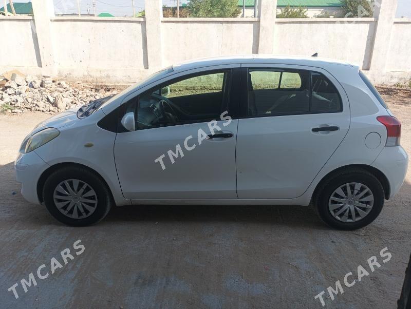 Toyota Yaris 2008 - 110 000 TMT - Гарадамак - img 3