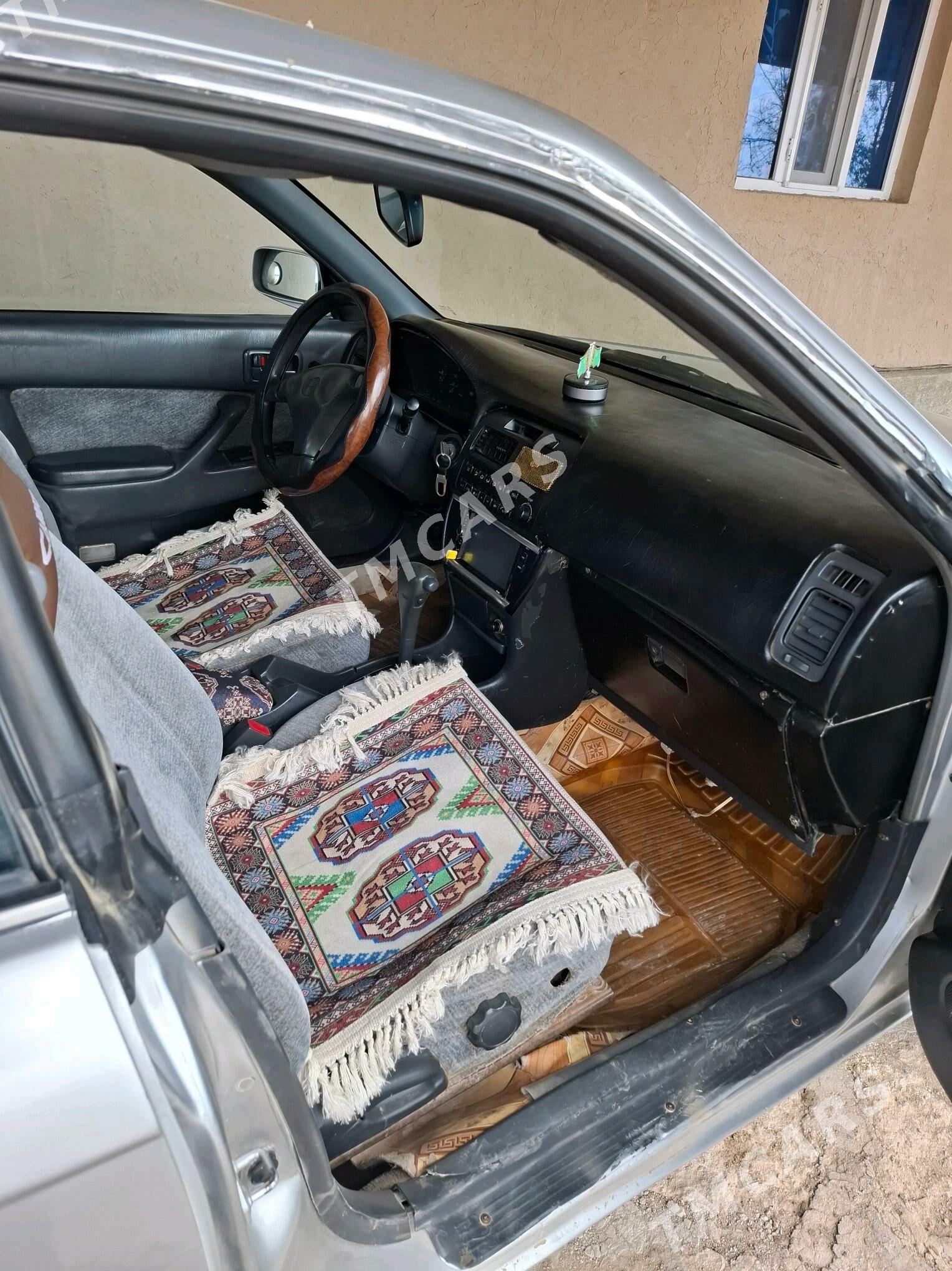 Toyota Vista 1995 - 65 000 TMT - Türkmenbaşy etr. - img 2