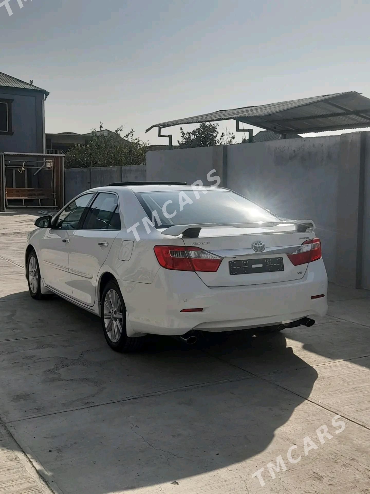 Toyota Aurion 2013 - 370 000 TMT - Ýalkym - img 5