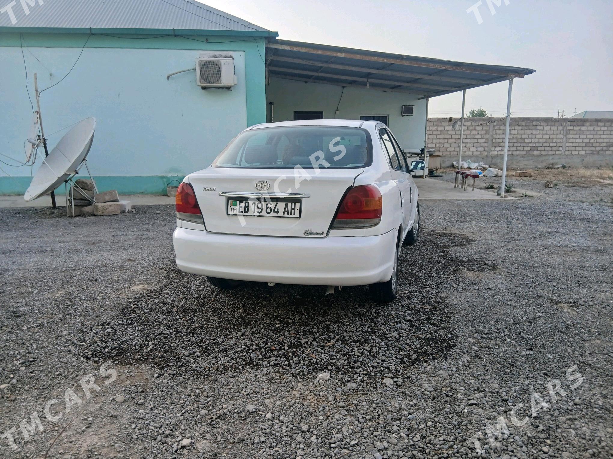 Toyota Echo 2003 - 52 000 TMT - Ýaşlyk - img 6