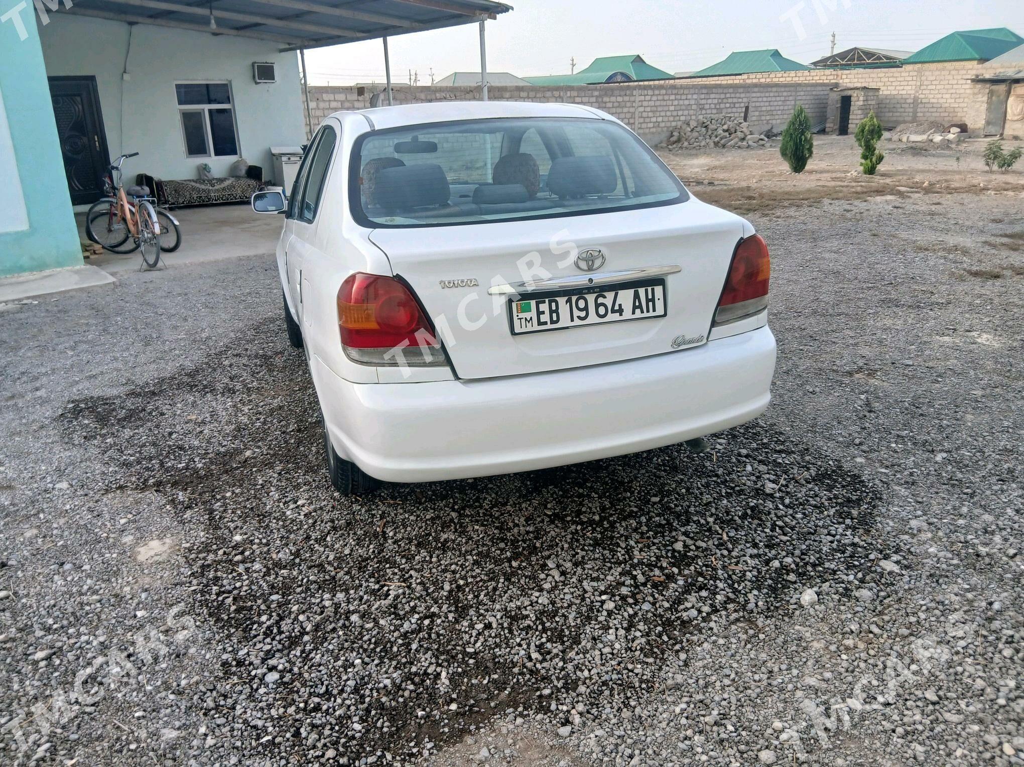 Toyota Echo 2003 - 52 000 TMT - Ýaşlyk - img 5