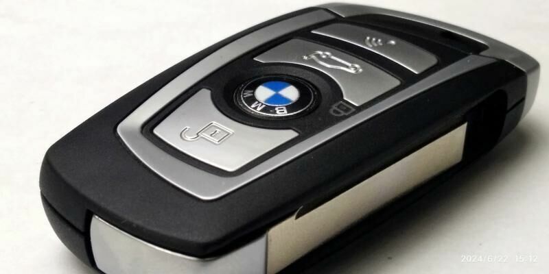 e60 pisigin gozi ucin acar Ключ для е60 рестайл ! 800 TMT - Aşgabat - img 5