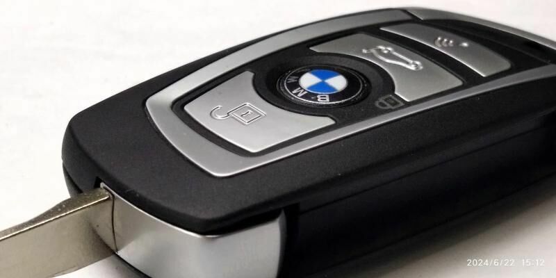 e60 pisigin gozi ucin acar Ключ для е60 рестайл ! 800 TMT - Aşgabat - img 4
