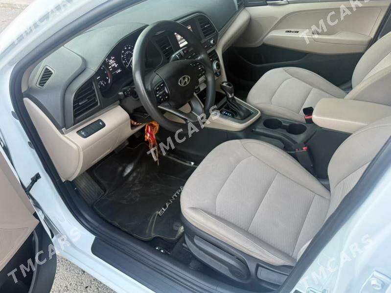Hyundai Elantra 2019 - 210 000 TMT - Мир 1 - img 6