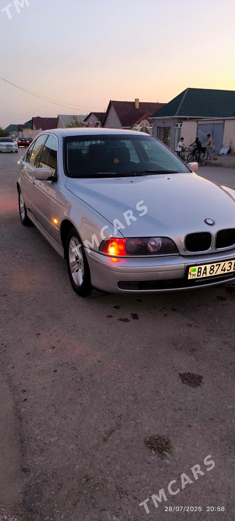 BMW 528 1996 - 79 000 TMT - Балканабат - img 3