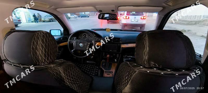 BMW 528 1996 - 79 000 TMT - Балканабат - img 5