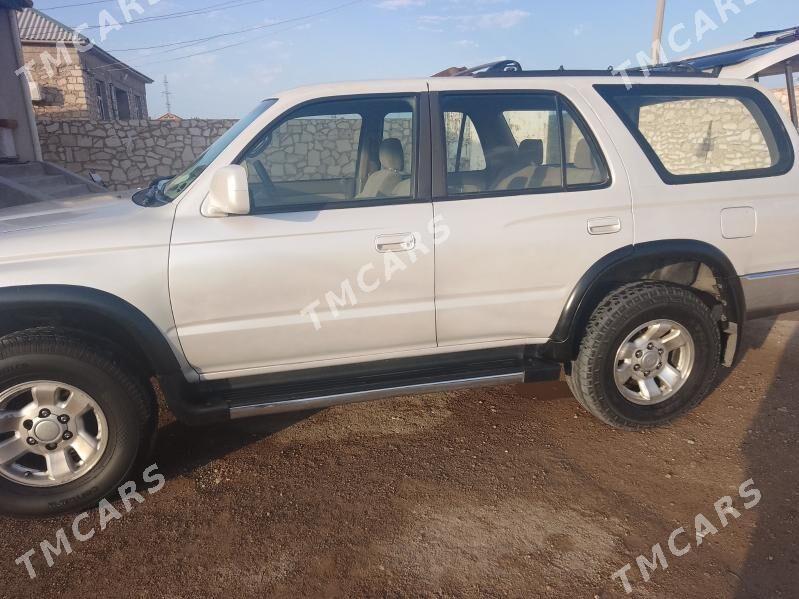 Toyota 4Runner 1998 - 120 000 TMT - Туркменбаши - img 3