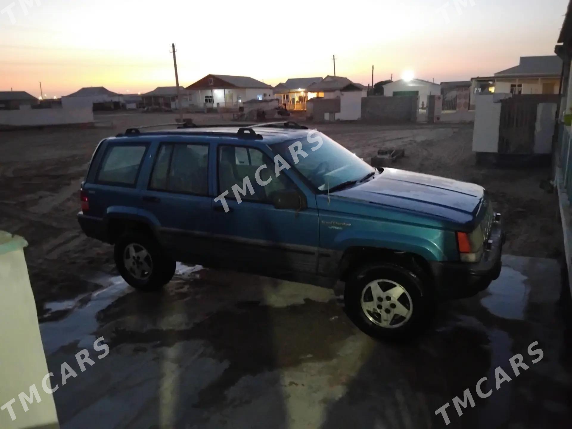 Jeep Grand Cherokee 1994 - 35 000 TMT - Esenguly - img 2