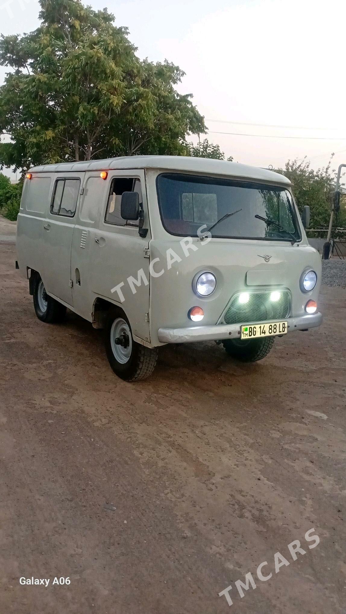 UAZ 2206 1992 - 50 000 TMT - Фарап - img 7