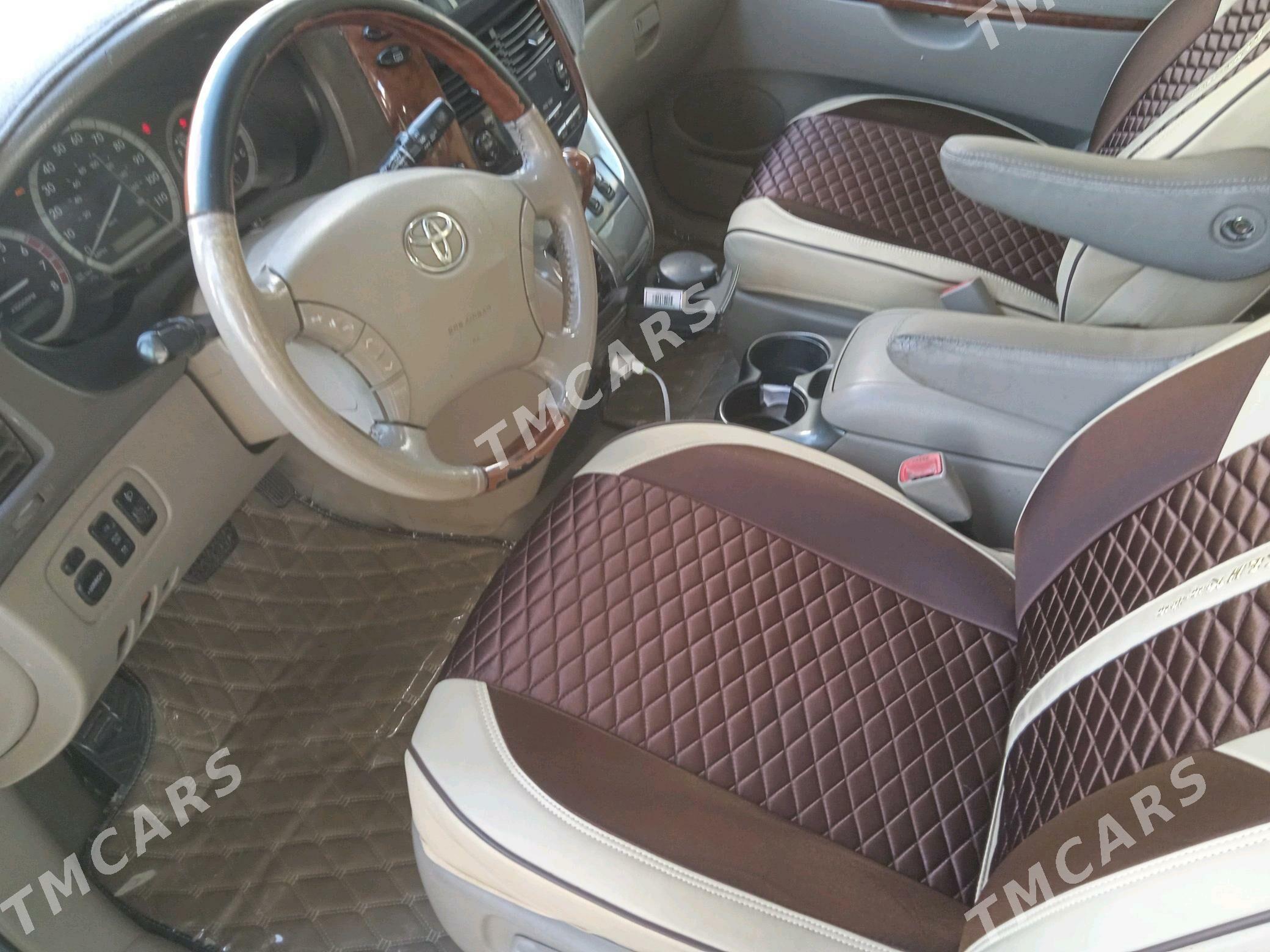 Toyota Sienna 2004 - 230 000 TMT - Векильбазар - img 7