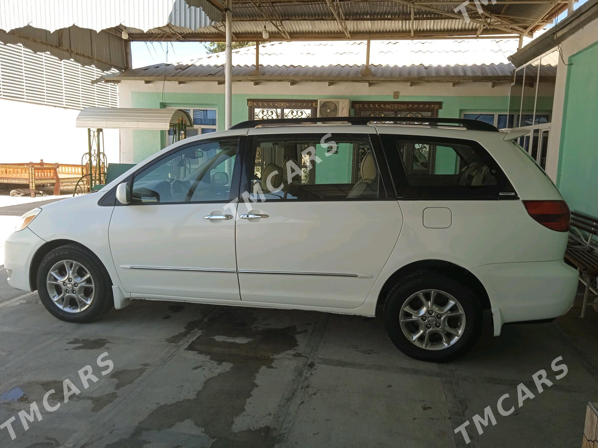 Toyota Sienna 2004 - 230 000 TMT - Векильбазар - img 8