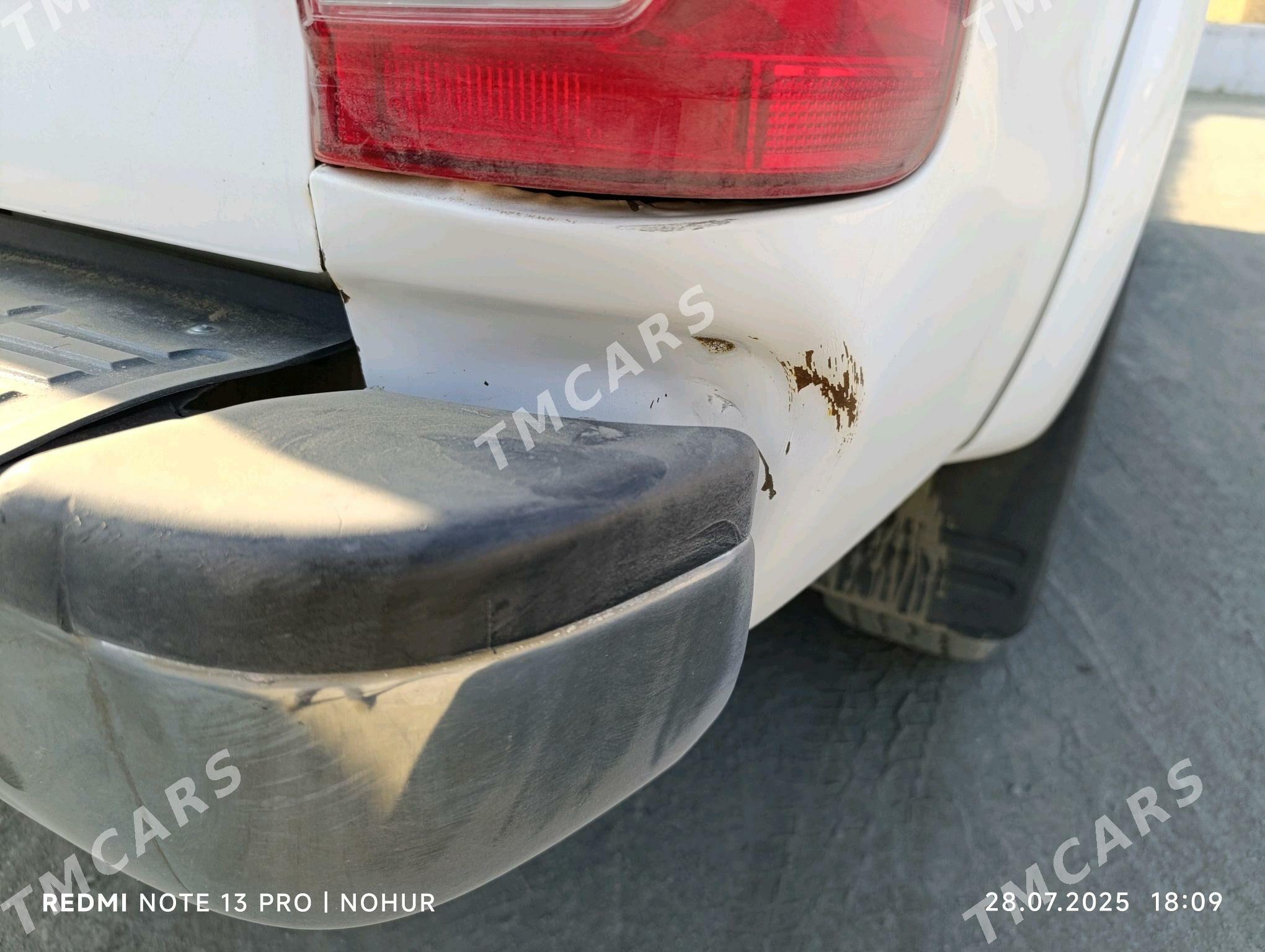Toyota Hilux 2013 - 345 000 TMT - Махтумкули - img 7