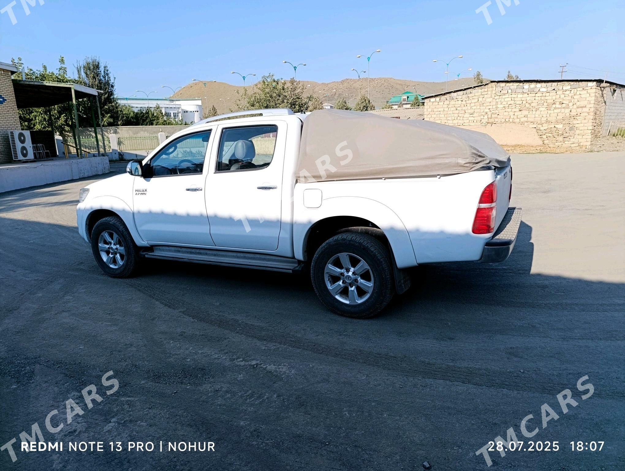Toyota Hilux 2013 - 345 000 TMT - Махтумкули - img 2