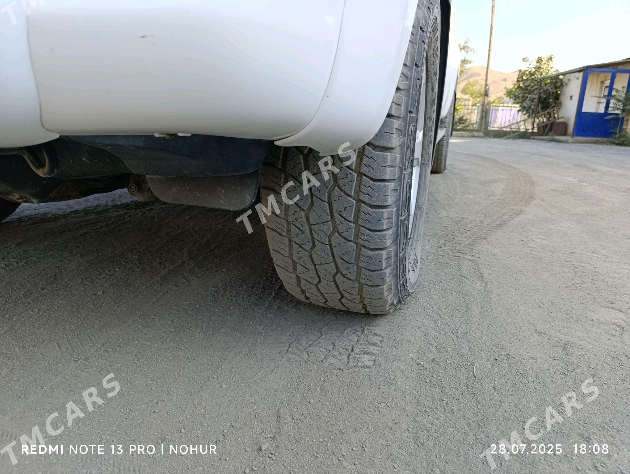 Toyota Hilux 2013 - 345 000 TMT - Махтумкули - img 6