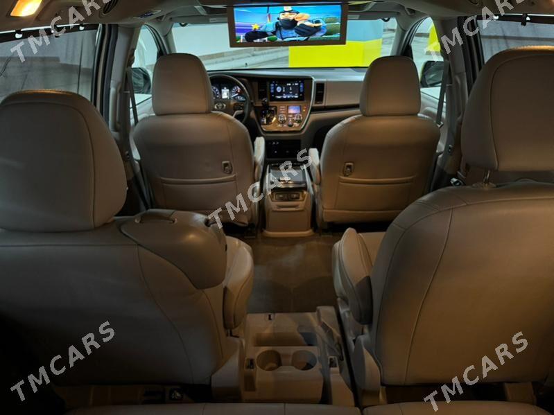Toyota Sienna 2017 - 349 000 TMT - Aşgabat - img 10