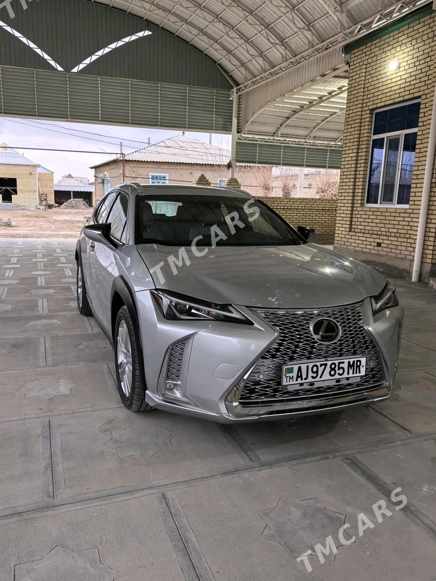 Lexus UX 200 2019 - 400 000 TMT - Mary - img 4