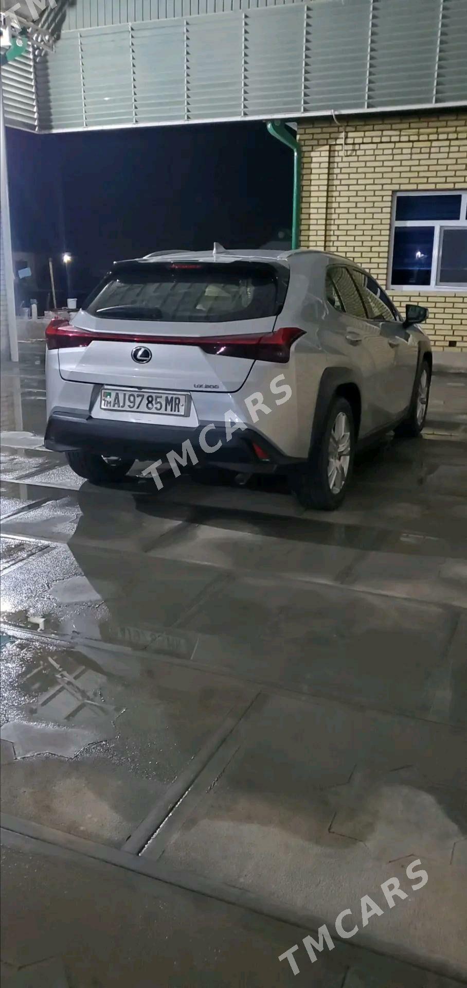 Lexus UX 200 2019 - 400 000 TMT - Mary - img 7