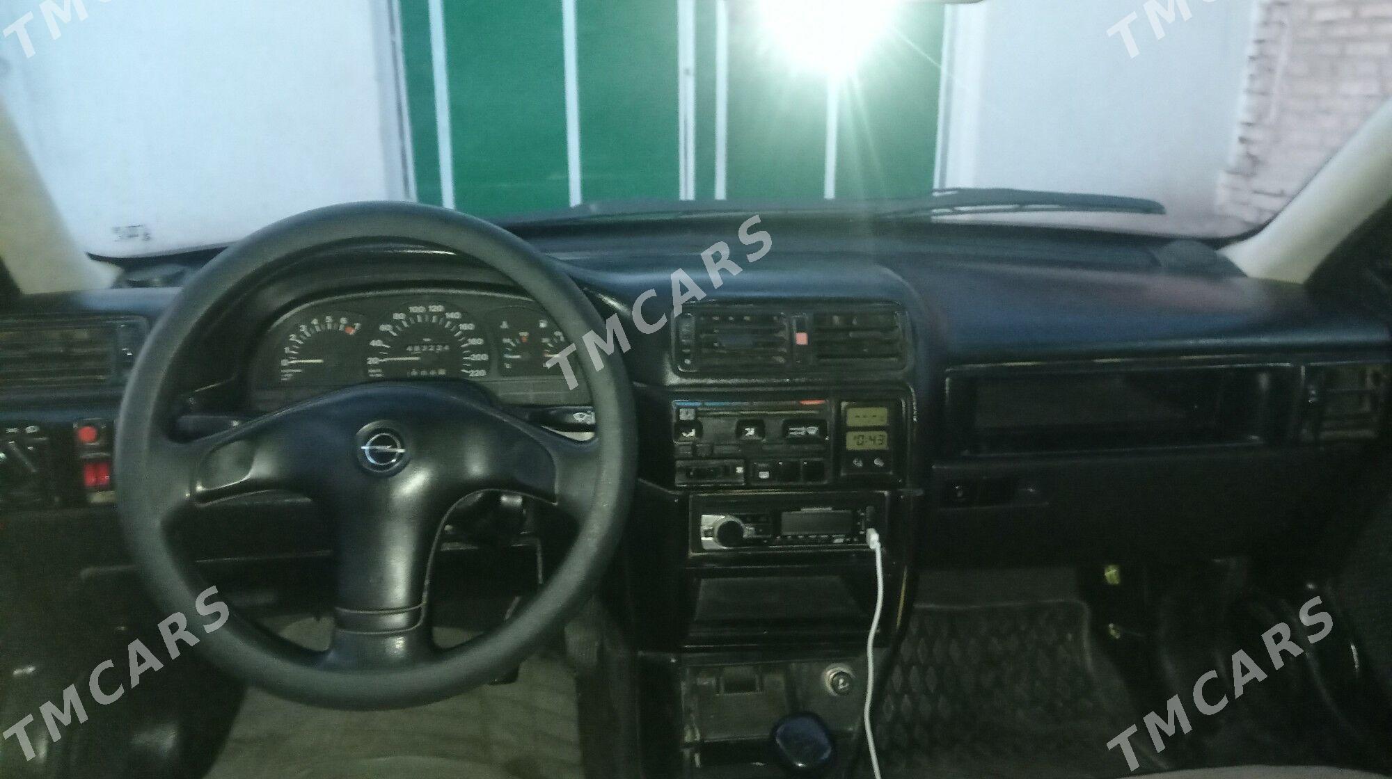 Opel Vectra 1993 - 28 000 TMT - Görogly (Tagta) - img 6