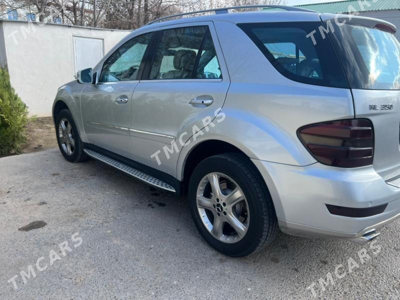 Mercedes-Benz ML350 2011 - 267 000 TMT - ул. Чехова -  Элитки (А.Ниязов шаёлы) - img 3