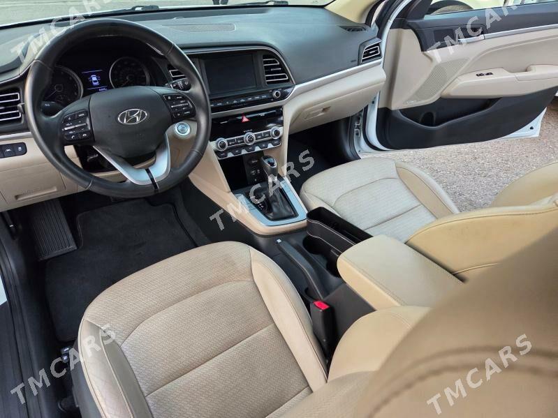 Hyundai Elantra 2020 - 264 000 TMT - Ашхабад - img 7