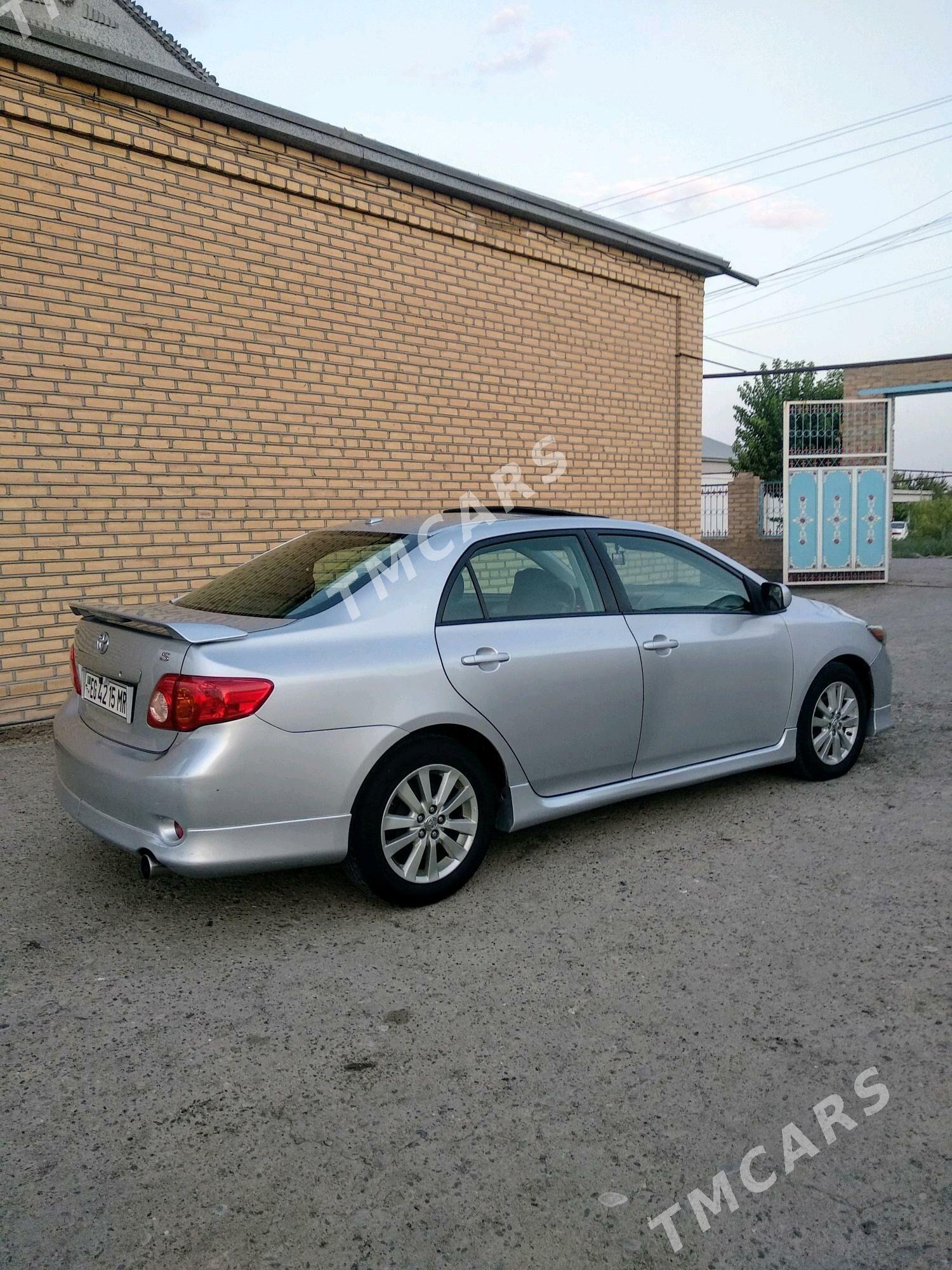 Toyota Corolla 2010 - 150 000 TMT - Мары - img 2