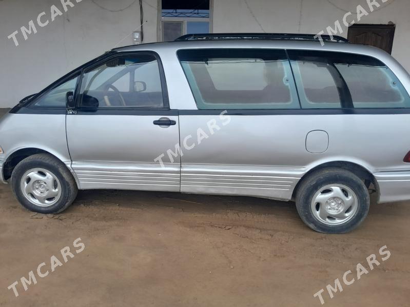 Toyota Previa 1992 - 65 000 TMT - Халач - img 3